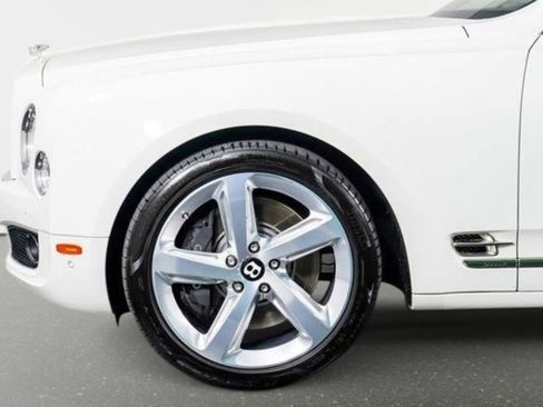 Used 2016 Bentley Mulsanne Speed image 18
