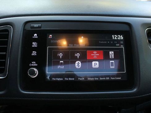 Used 2020 Honda HR-V EX image 36