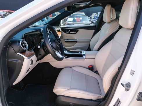 Used 2023 Mercedes-Benz C 300 Sedan image 19