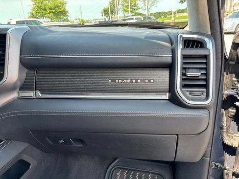 Used 2022 RAM 1500 Limited AWD/4WD image 34
