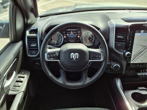 Used 2024 RAM 1500 Lone Star image 16