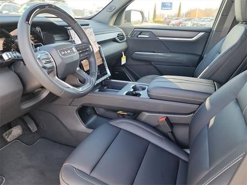 New 2026 GMC Acadia Elevation w/ Super Cruise Package FWD image 12
