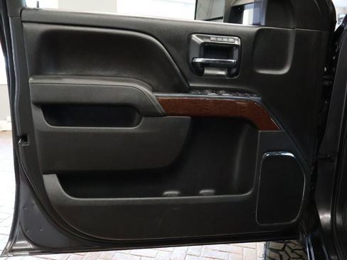 Used 2015 GMC Sierra 2500 SLT w/ Driver Alert Package AWD/4WD image 15