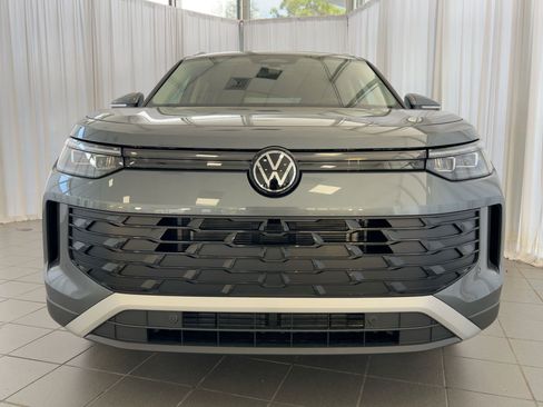 New 2026 Volkswagen Tiguan S image 6