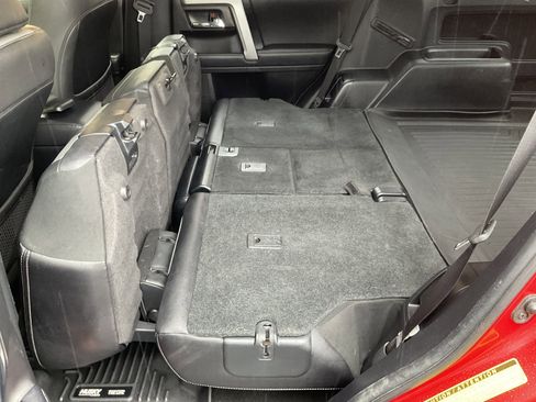 Used 2020 Toyota 4Runner SR5 Premium image 39