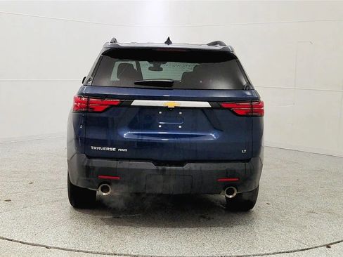 Used 2023 Chevrolet Traverse LT image 6