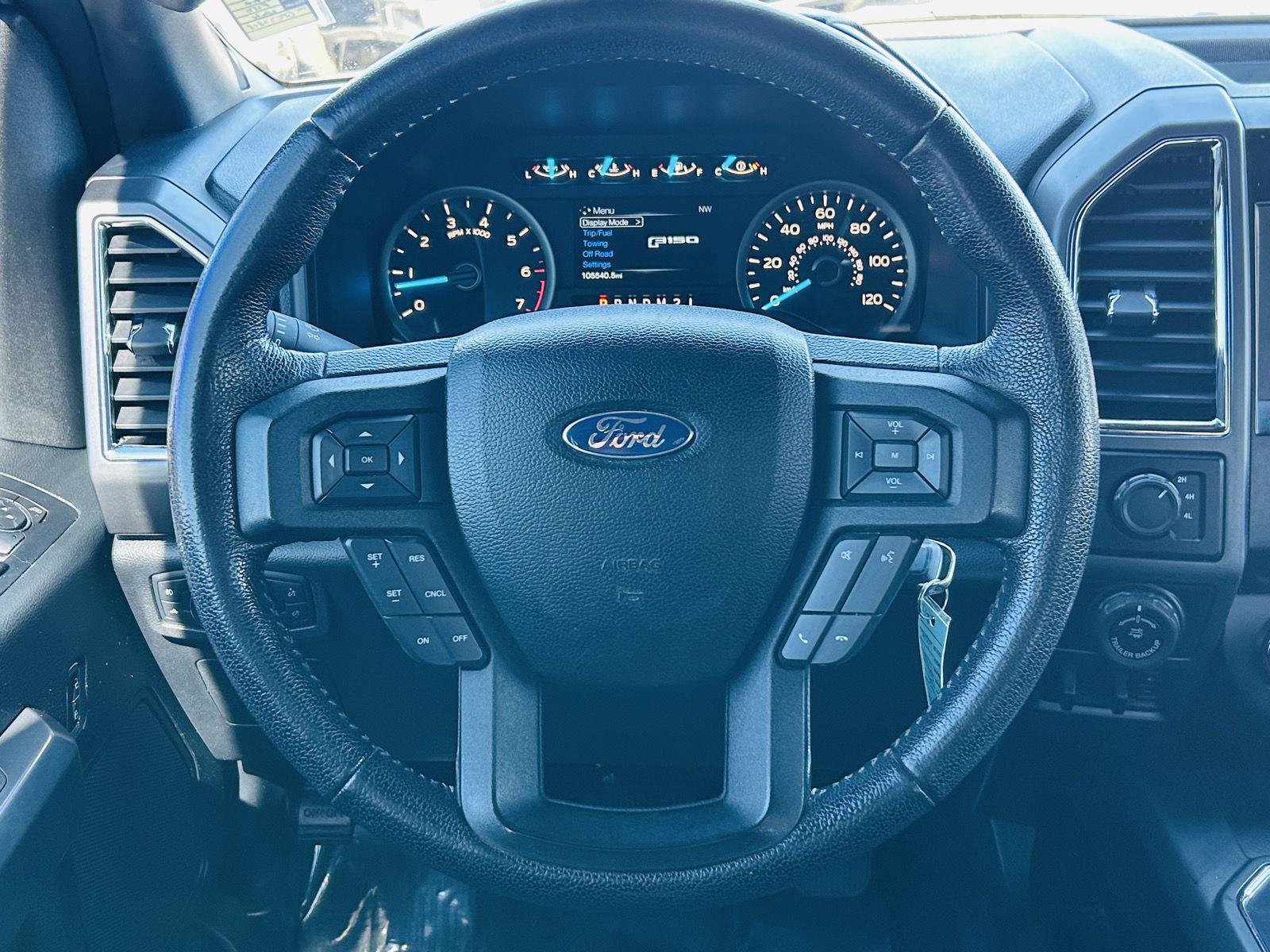 Used 2016 Ford F150 XLT w/ Equipment Group 302A Luxury AWD/4WD image 12