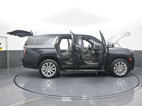 Used 2024 Chevrolet Tahoe Premier w/ Premium Package image 82