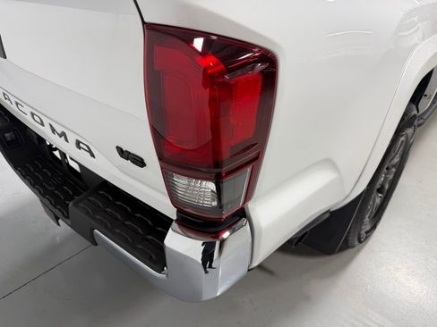 Used 2023 Toyota Tacoma SR5 w/ Black Out Package (TMS) image 14