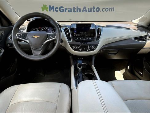 Used 2024 Chevrolet Malibu LT FWD image 9