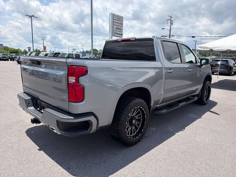 Used 2024 Chevrolet Silverado 1500 RST w/ Z71 Off-Road Package AWD/4WD image 6