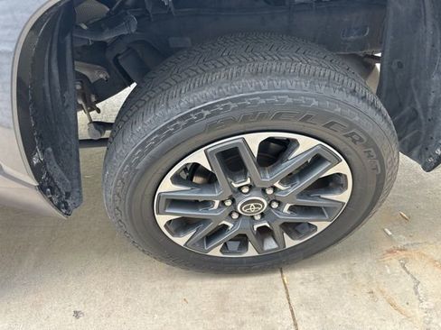 Used 2022 Toyota Tundra Limited image 10