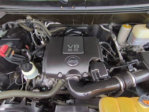 Used 2016 Nissan NV 3500 SL image 33