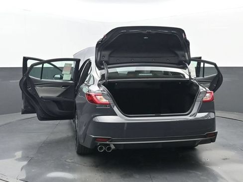 New 2026 Toyota Camry SE FWD image 34