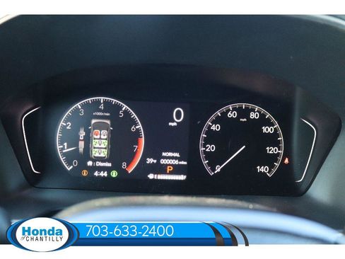 New 2025 Honda Pilot Touring image 9