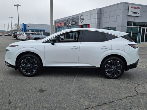New 2026 Nissan Murano Platinum w/ Cargo Package AWD/4WD image 2