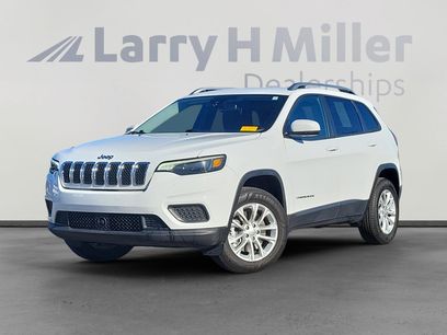 Used 2021 Jeep Cherokee Latitude w/ Mopar Interior Package