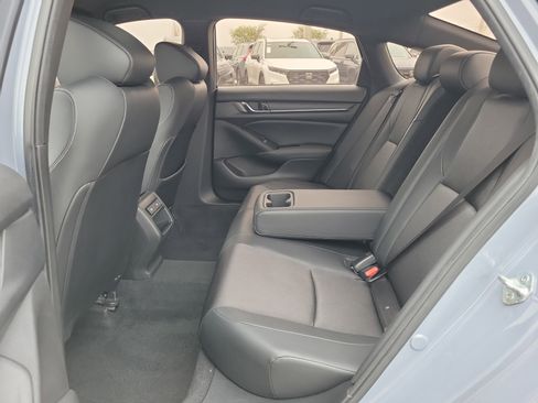 Used 2022 Honda Accord Sport image 12