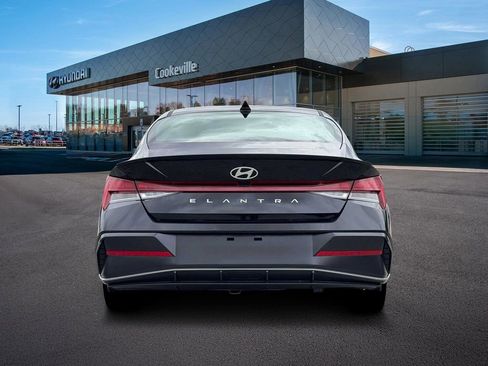 New 2026 Hyundai Elantra SEL Sport Premium FWD image 6