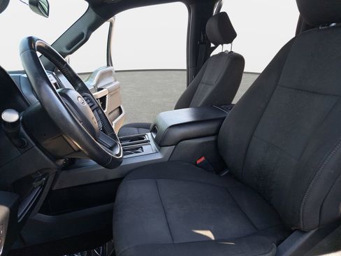 Used 2020 Ford F150 XLT w/ Equipment Group 302A Luxury image 15