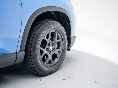 Certified 2025 Honda Pilot TrailSport image 26