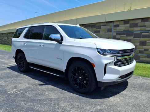 Used 2023 Chevrolet Tahoe Premier AWD/4WD image 13