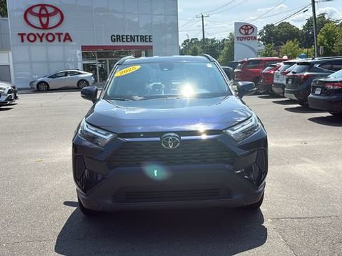 Certified 2025 Toyota RAV4 XLE AWD/4WD image 2