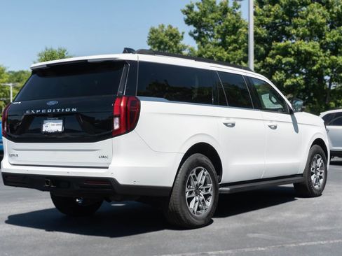 Used 2025 Ford Expedition Max Active RWD image 18