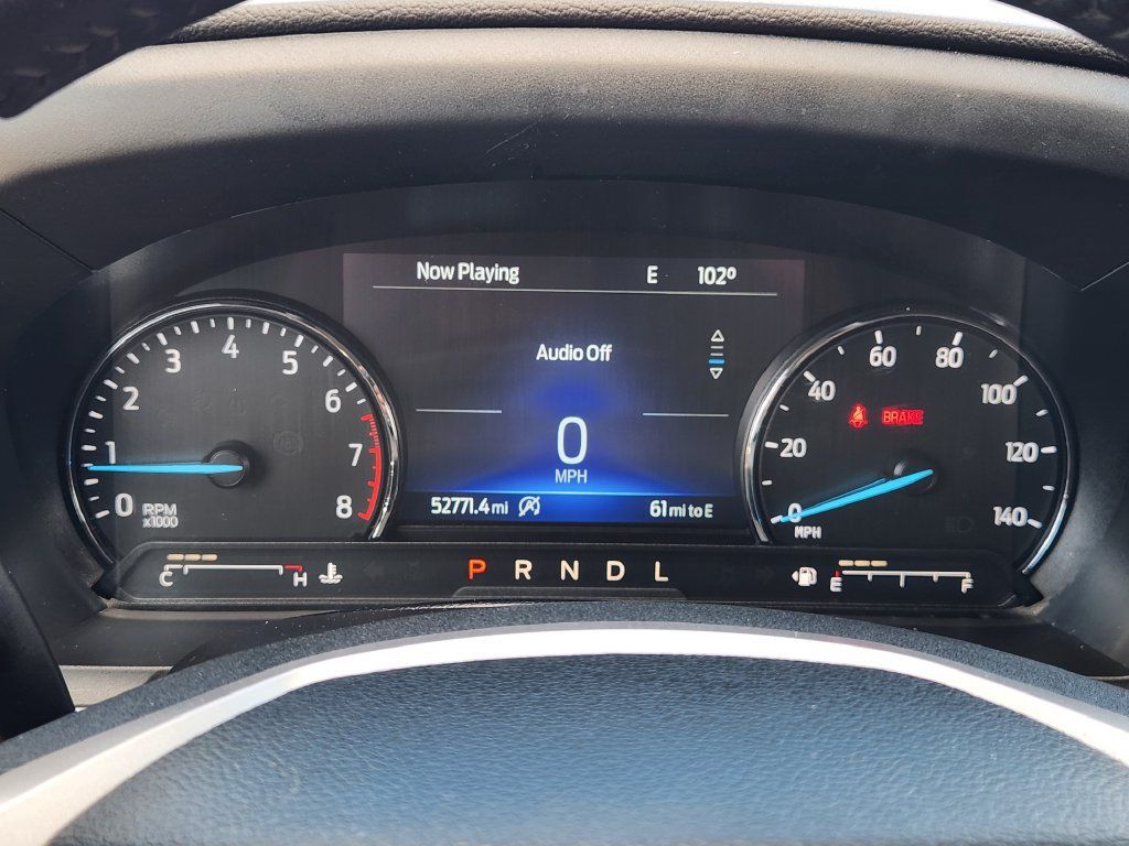 Used 2023 Ford Explorer XLT w/ Equipment Group 202A AWD/4WD image 16