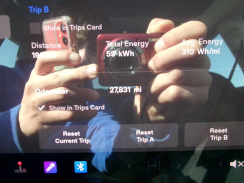 Used 2018 Tesla Model 3 Mid Range image 27