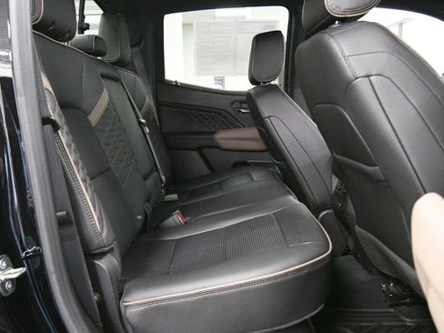 Used 2023 GMC Canyon Denali AWD/4WD image 24