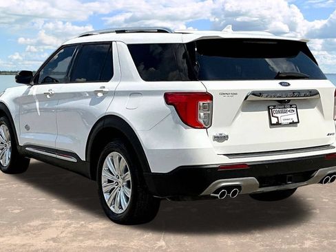 Used 2021 Ford Explorer King Ranch w/ Premium Technology Package AWD/4WD image 5