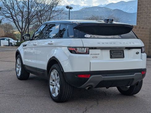 Used 2018 Land Rover Range Rover Evoque SE AWD/4WD image 8