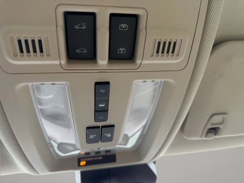 Used 2014 Cadillac SRX Luxury w/ Driver Awareness Package image 52