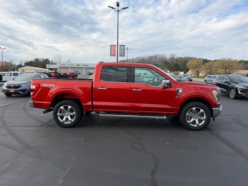 Used 2023 Ford F150 Lariat image 2