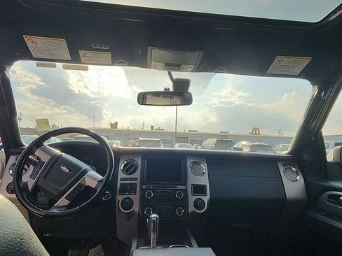 Used 2016 Ford Expedition Limited w/ Equipment Group 301A image 19