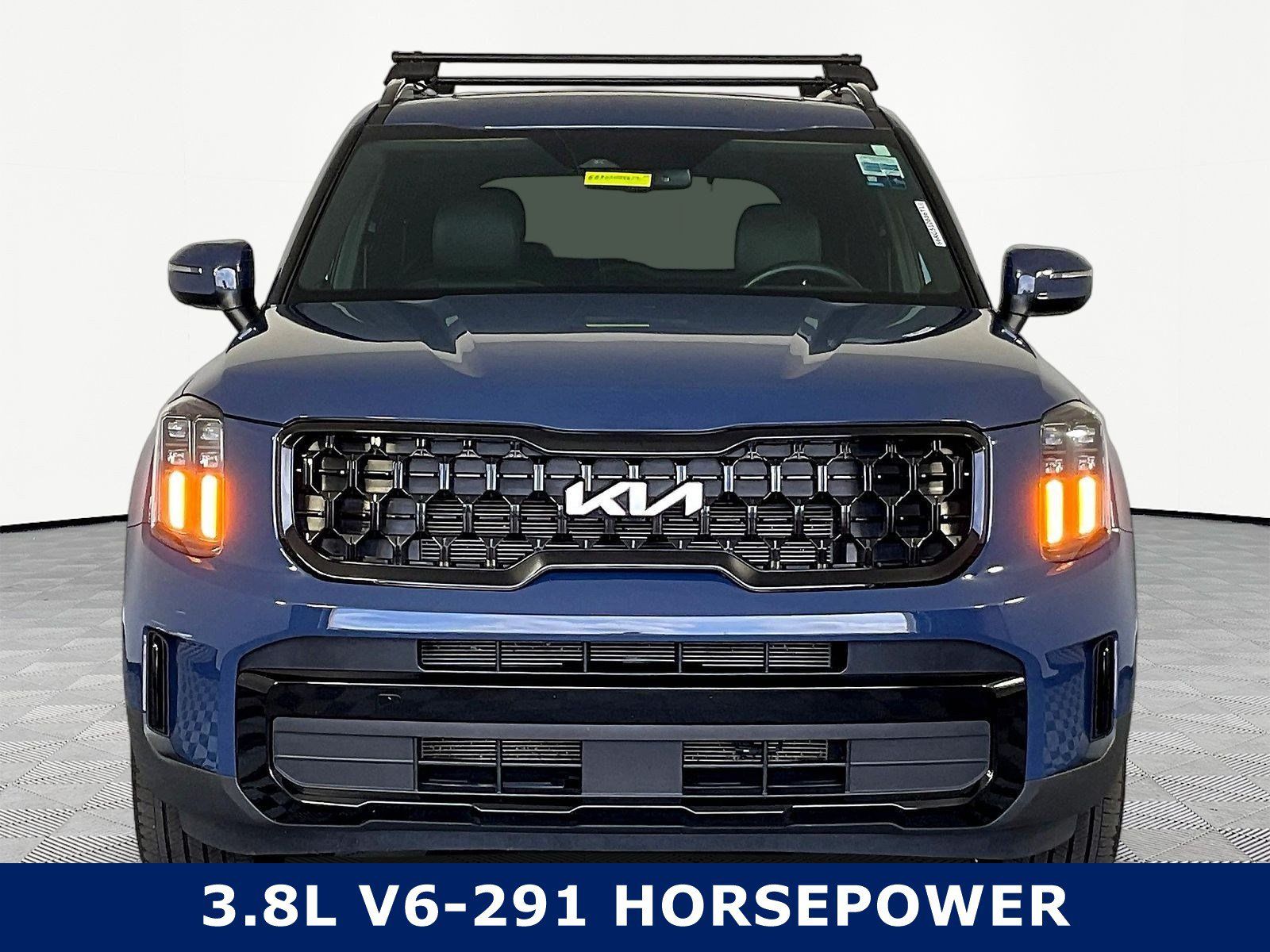 Used 2024 Kia Telluride EX X-Line AWD/4WD image 2