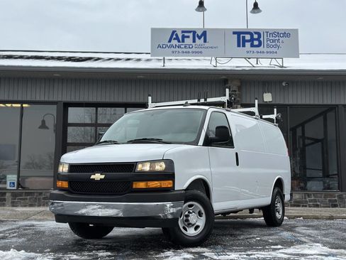 Used 2021 Chevrolet Express 2500 w/ Driver Convenience Package image 2