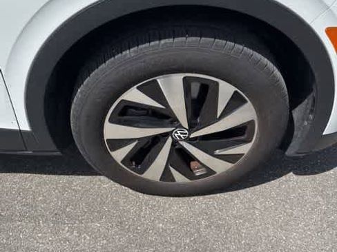 Used 2023 Volkswagen ID.4 Pro AWD/4WD image 4