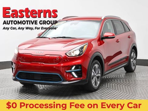 Used 2022 Kia Niro EX w/ Cold Weather Package FWD image 1