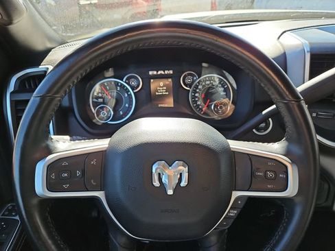 Used 2024 RAM 3500 Big Horn image 12