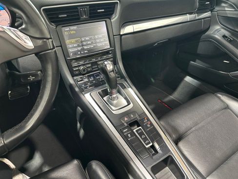 Used 2014 Porsche 911 Carrera RWD image 5