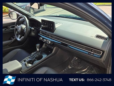 Used 2025 Honda Civic Sport image 15