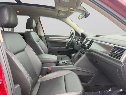 Used 2019 Volkswagen Atlas SEL R-Line AWD/4WD image 35