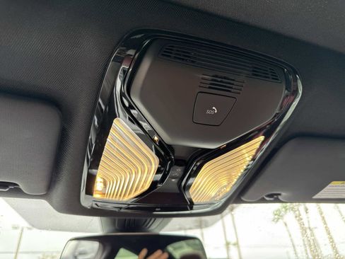 Certified 2025 BMW 430i Coupe w/ Convenience Package image 21