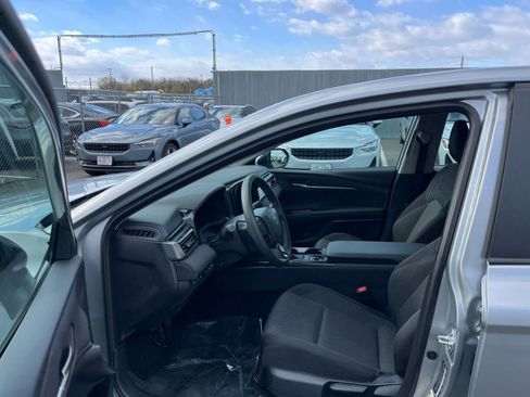 Used 2025 Toyota Camry LE image 26