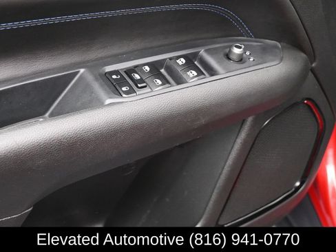 Used 2025 Jeep Compass Latitude w/ Altitude Special Edition AWD/4WD image 17