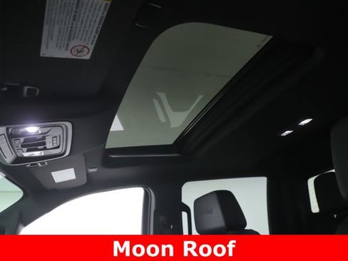 Used 2023 GMC Sierra 2500 AT4 w/ AT4 Premium Plus Package AWD/4WD image 21