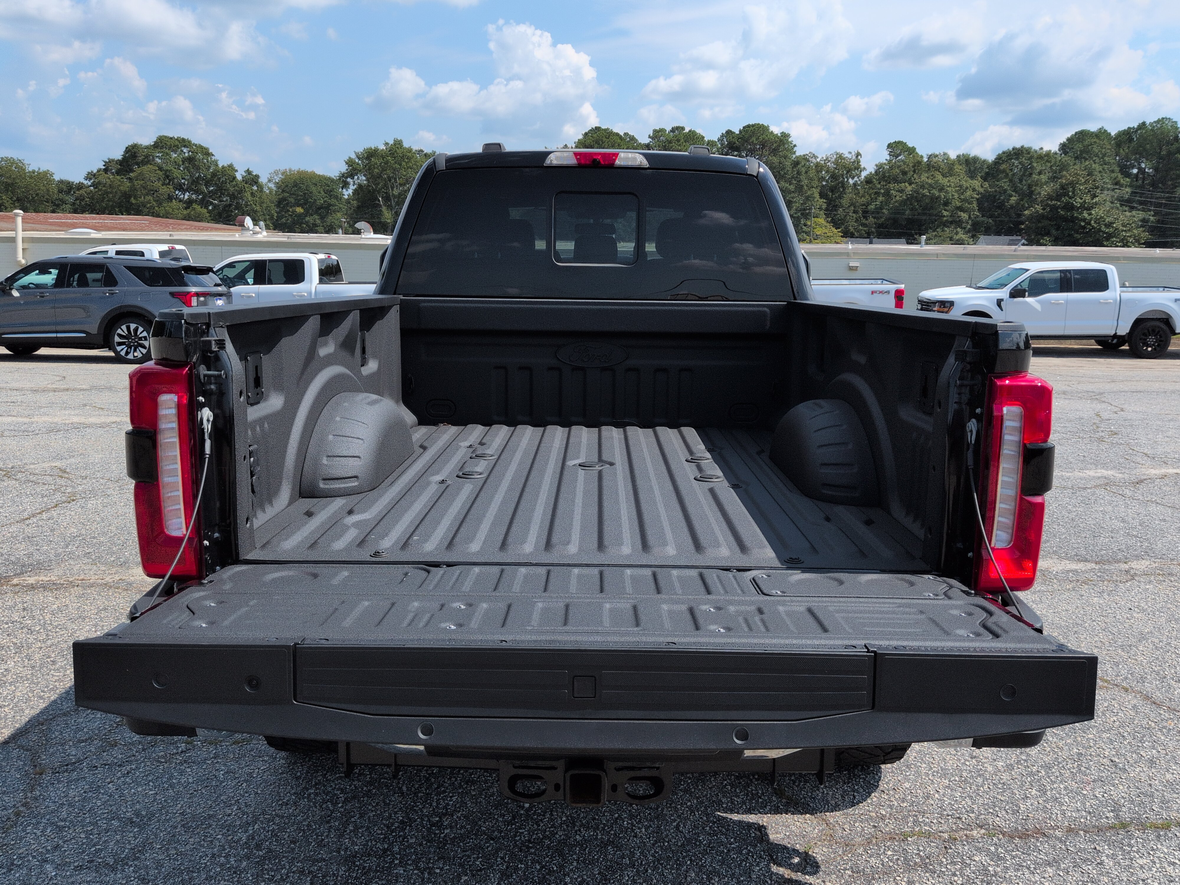 Used 2023 Ford F250 King Ranch w/ Chrome Package AWD/4WD image 11