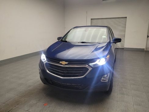 Used 2020 Chevrolet Equinox LT w/ LPO, Floor Liner Package FWD image 15
